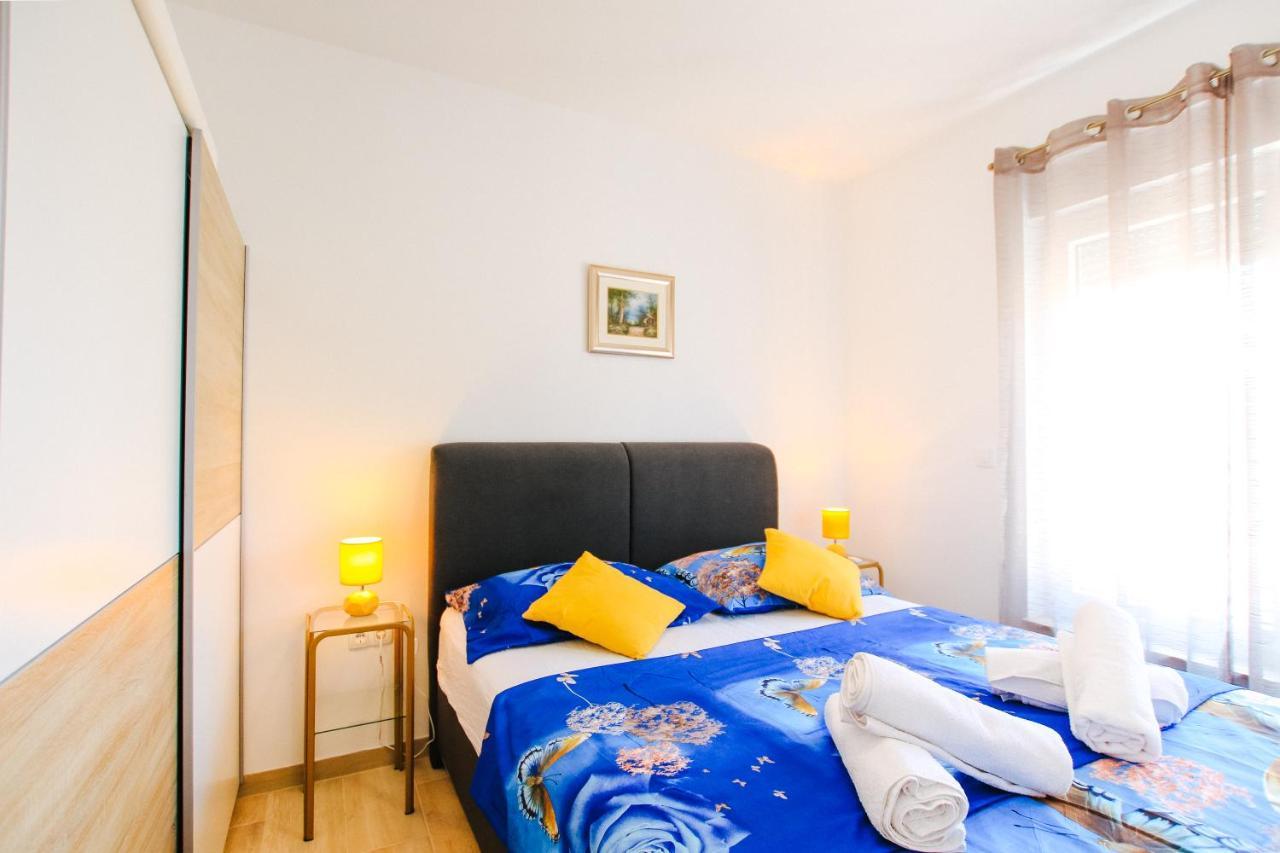 Apartman Gaby Trogir Exterior photo